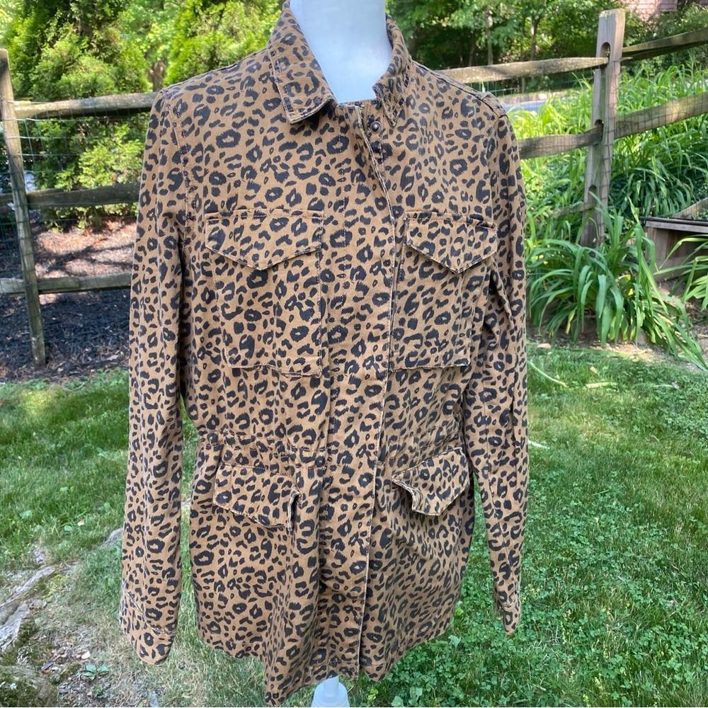 Carly Jean Los Angeles canvas leopard jacket